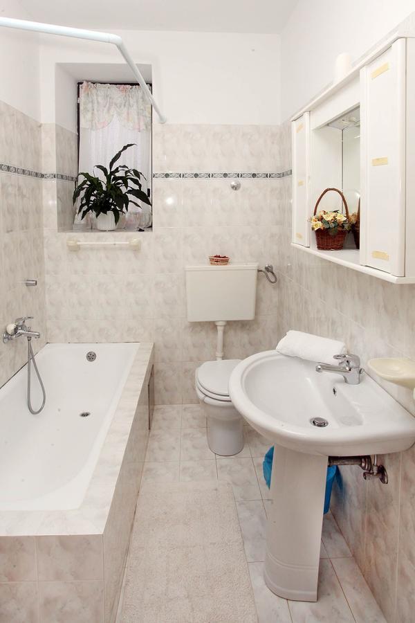 Apartments Patricia Banjole Εξωτερικό φωτογραφία